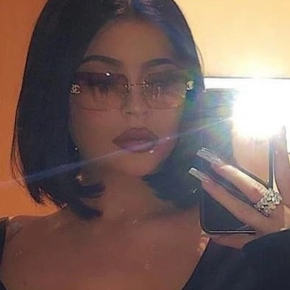 Vintage Chanel sunglasses. Crystal cc’s. - Picture 5 of 8